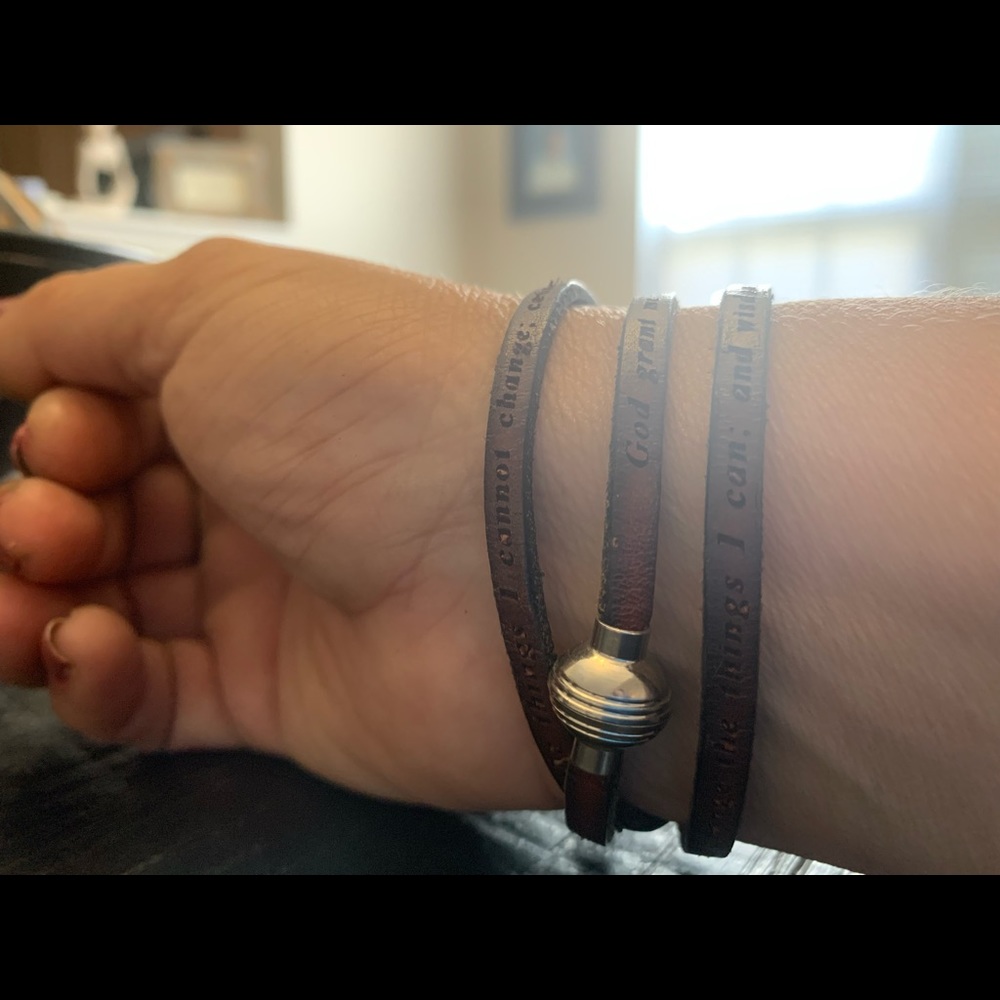 Leather bracelet - serenity prayer engraved